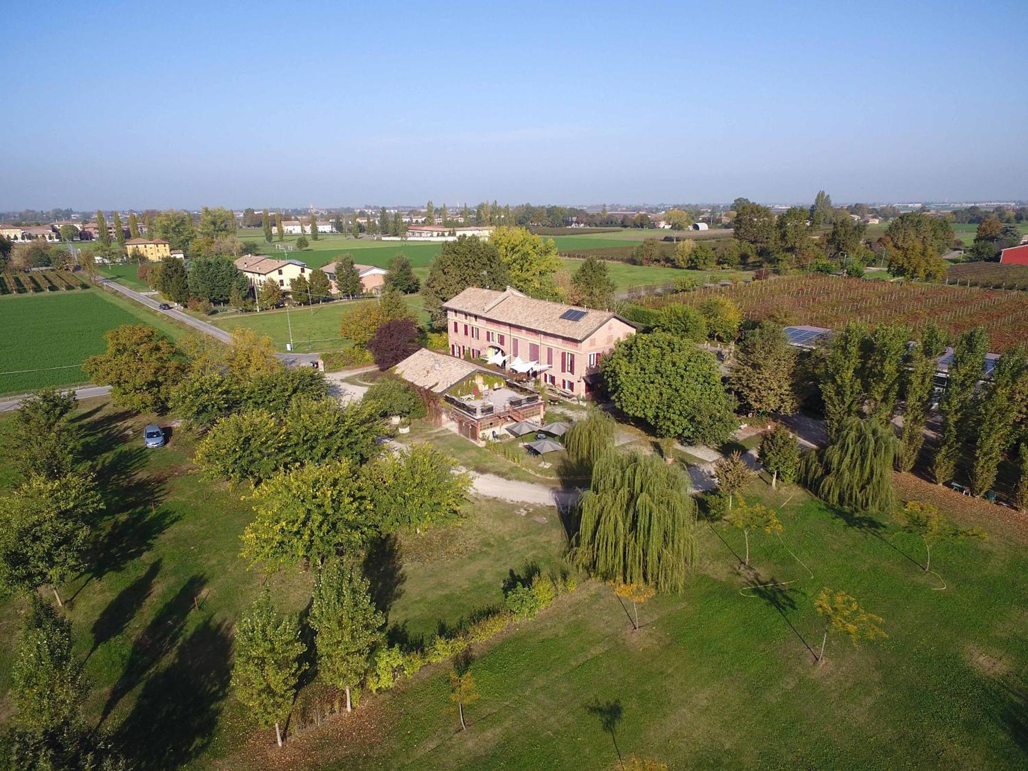 Agriturismo Il Bove Reggio Emilia Exterior photo